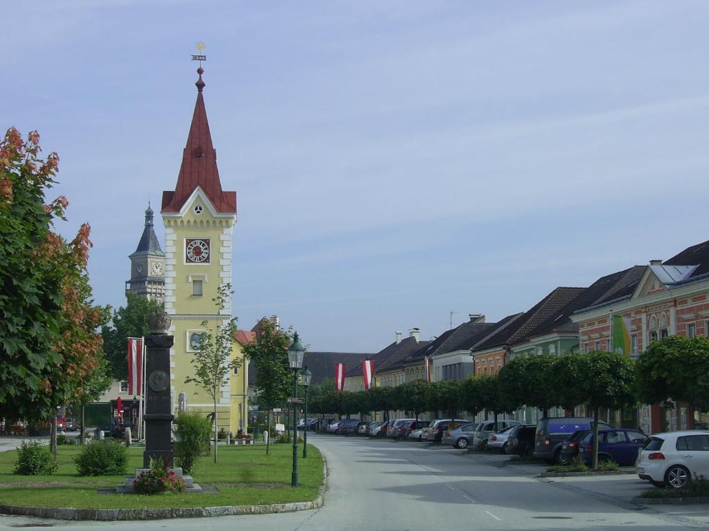 Gasthof Gruenling Wallsee Extérieur photo